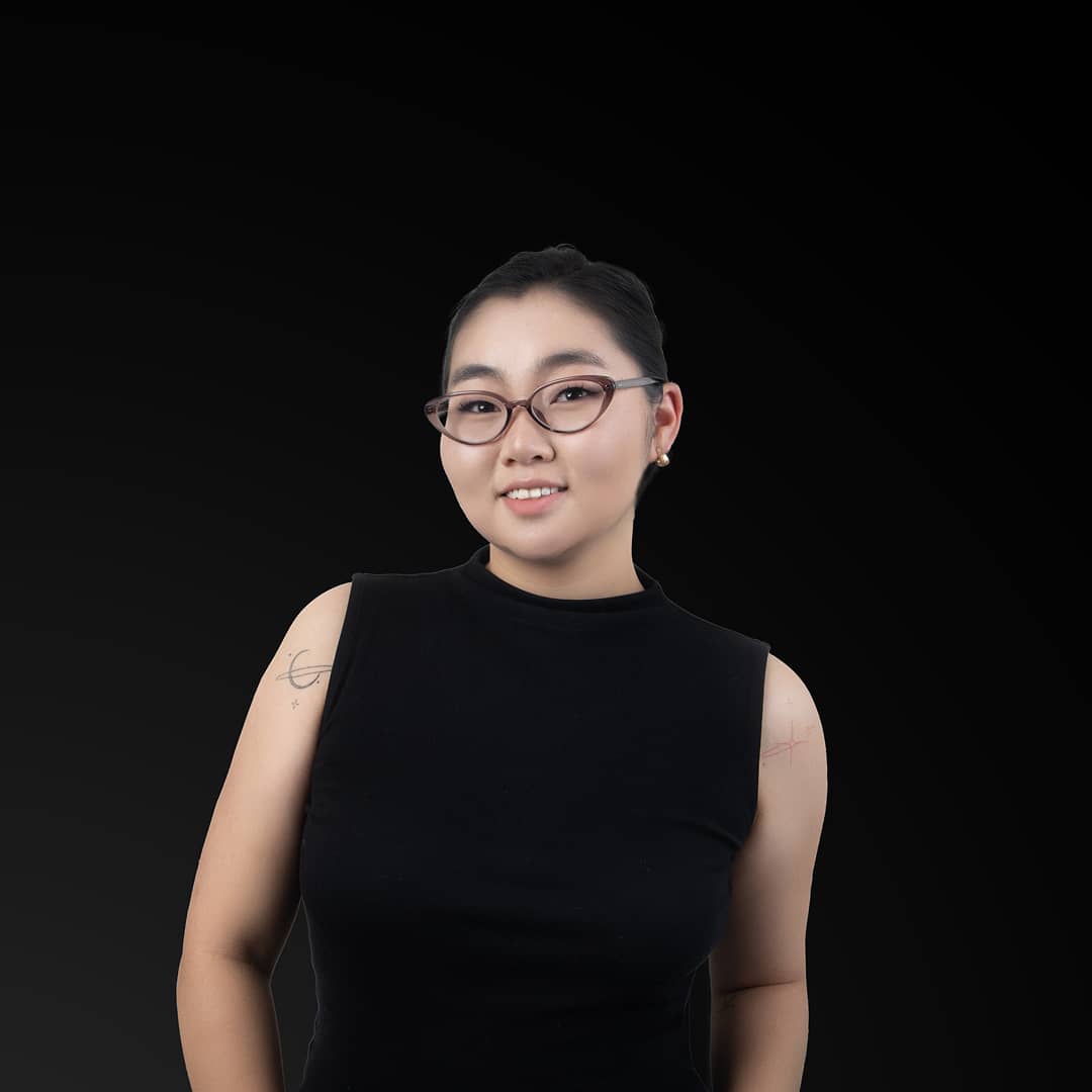 Bayartugs headshot