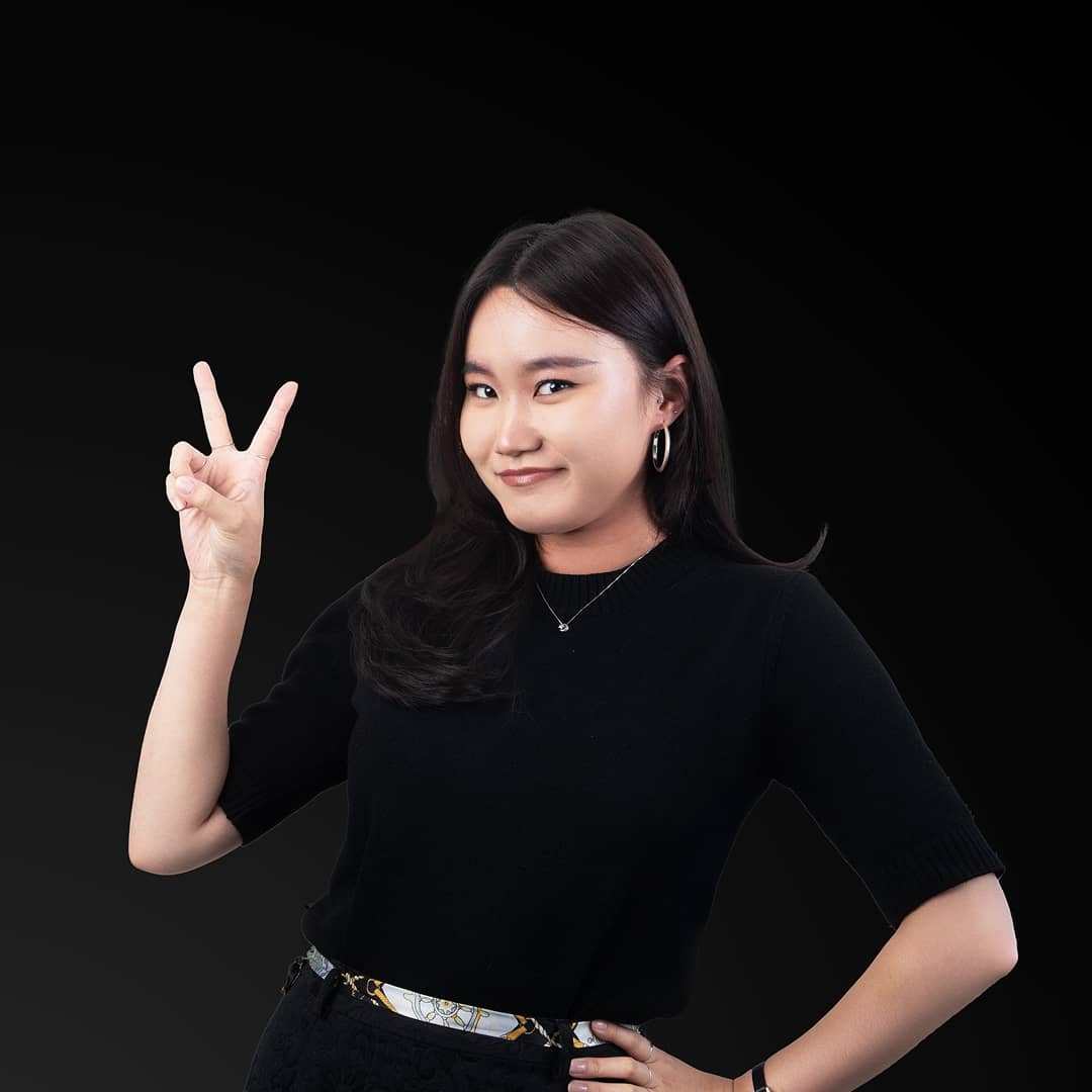 Khaliun pose image